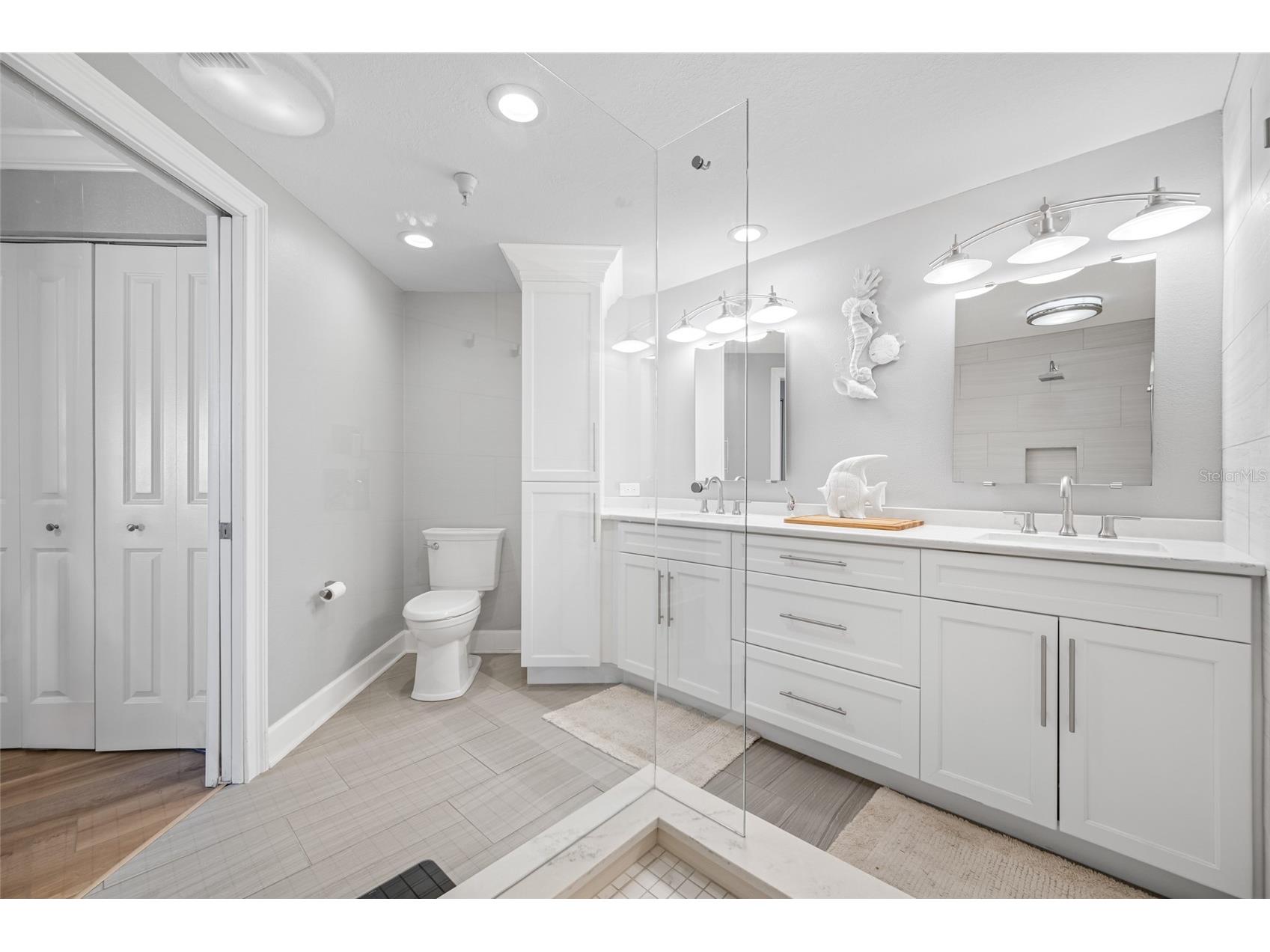 4750 Dolphin Cay Lane S #509 Saint Petersburg FL 33711 TB8479861 image30