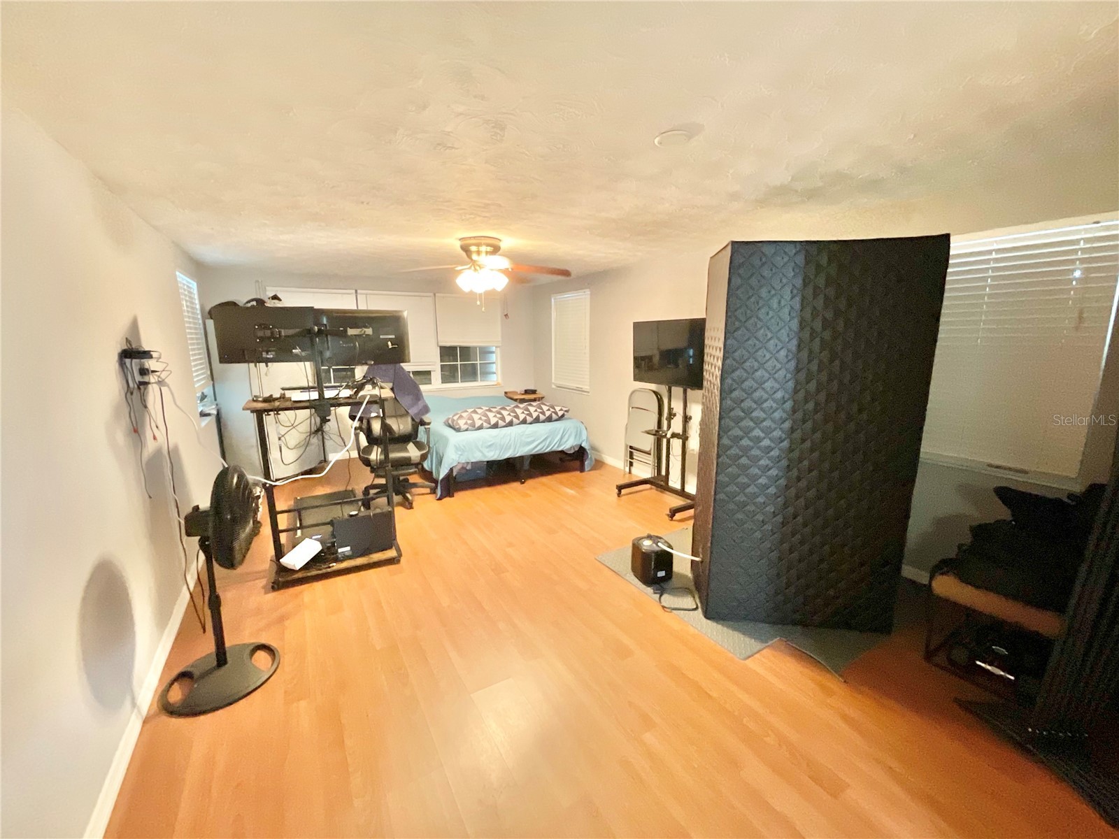 4750 Gaslight Avenue Holiday FL 34690 TB8529792 image6