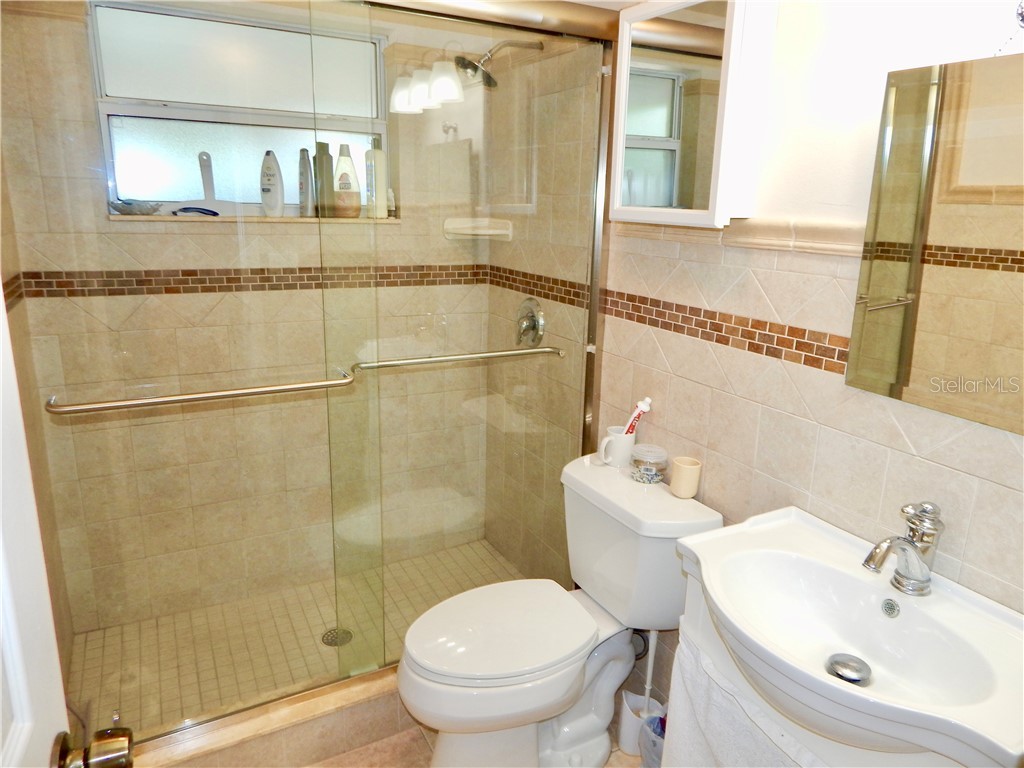 4750 Gaslight Avenue Holiday FL 34690 TB8529792 image8