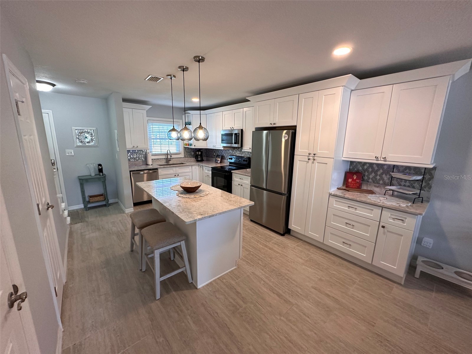 4750 Snook Drive SE Saint Petersburg FL 33705 TB8475398 image4