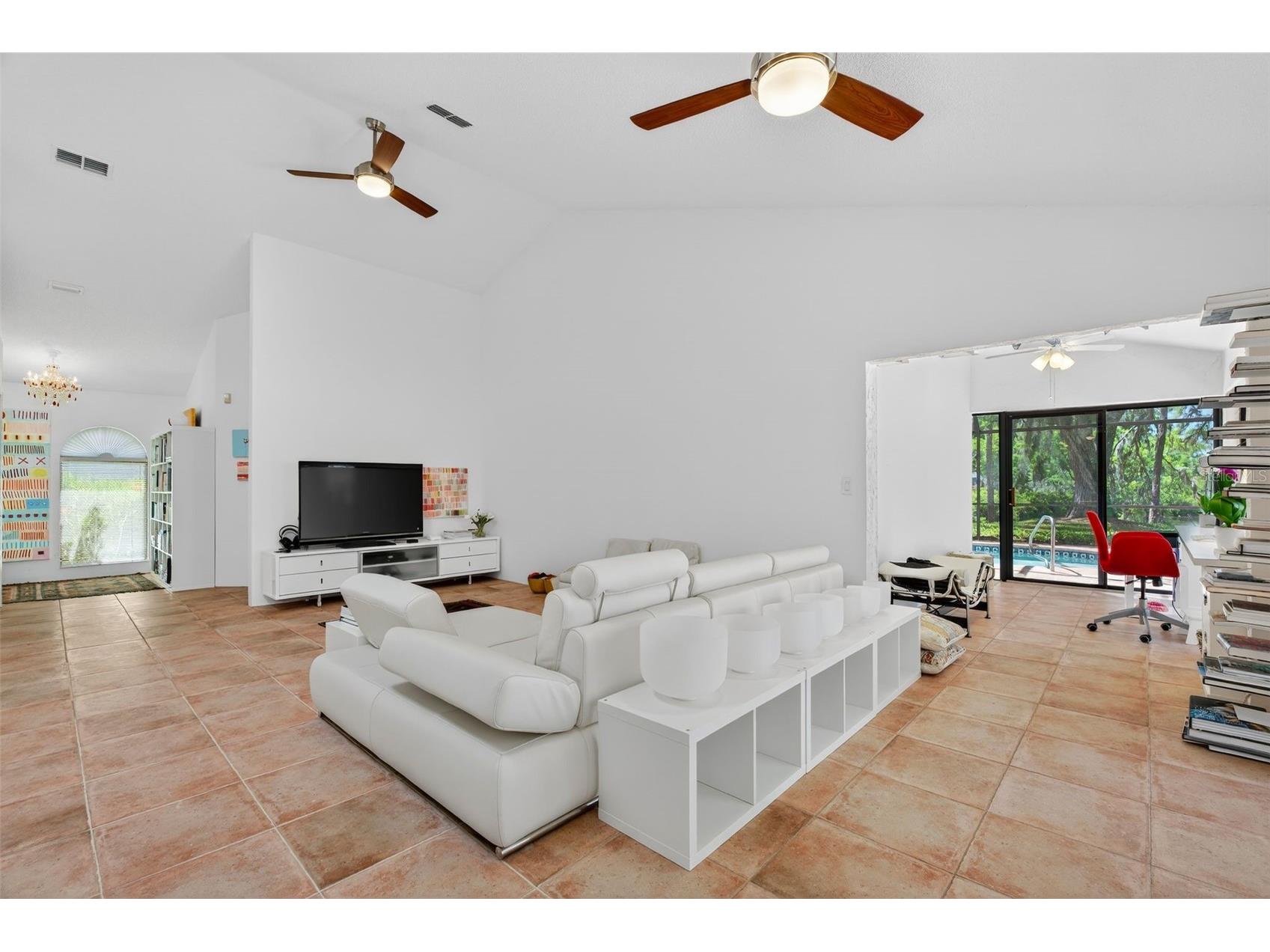 4750 Tivoli Avenue Sarasota FL 34235 A4687861 image10