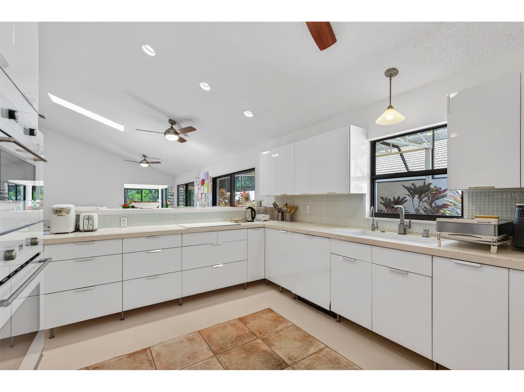 4750 Tivoli Avenue Sarasota FL 34235 A4687861 image15