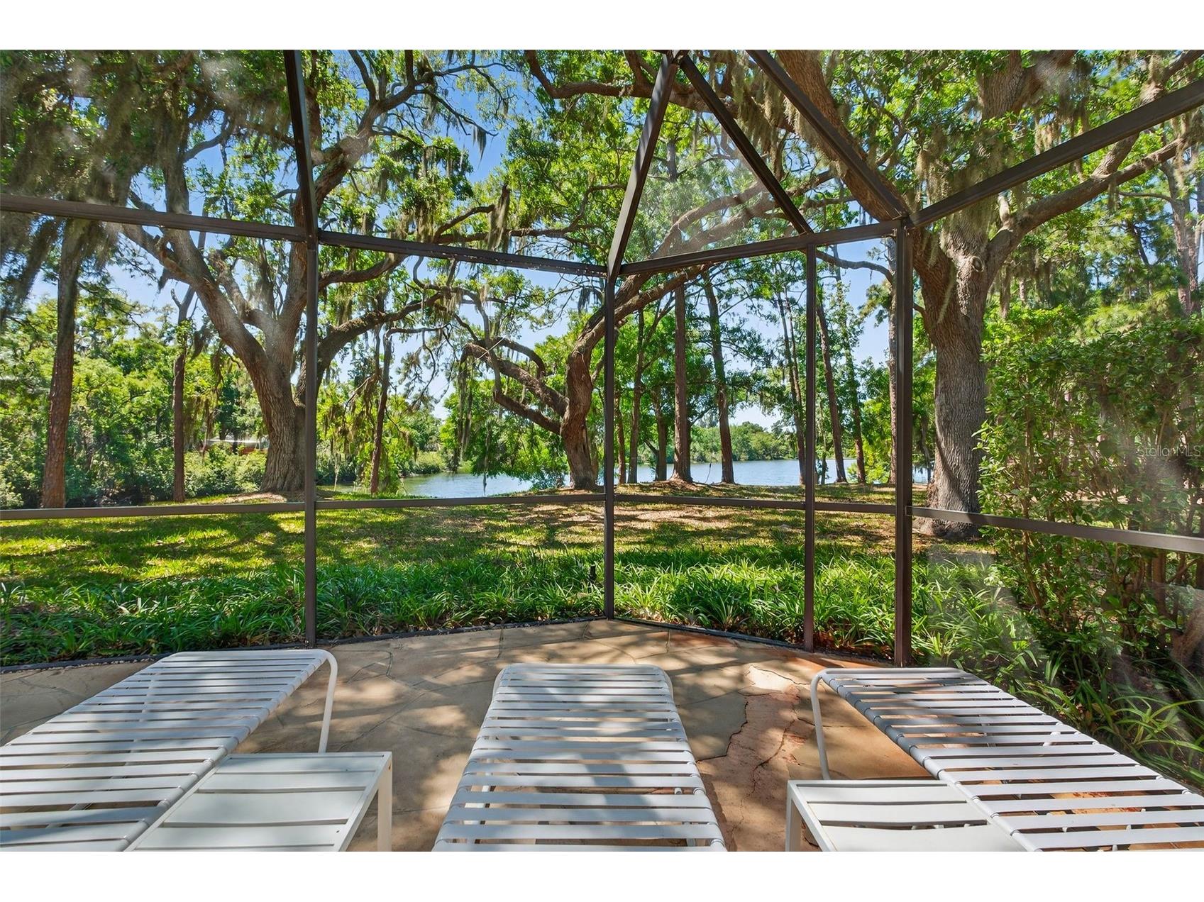 4750 Tivoli Avenue Sarasota FL 34235 A4687861 image2