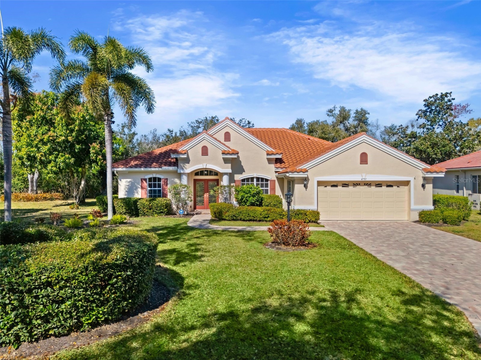4751 Carrington Circle Sarasota FL 34243 A4683772 image1