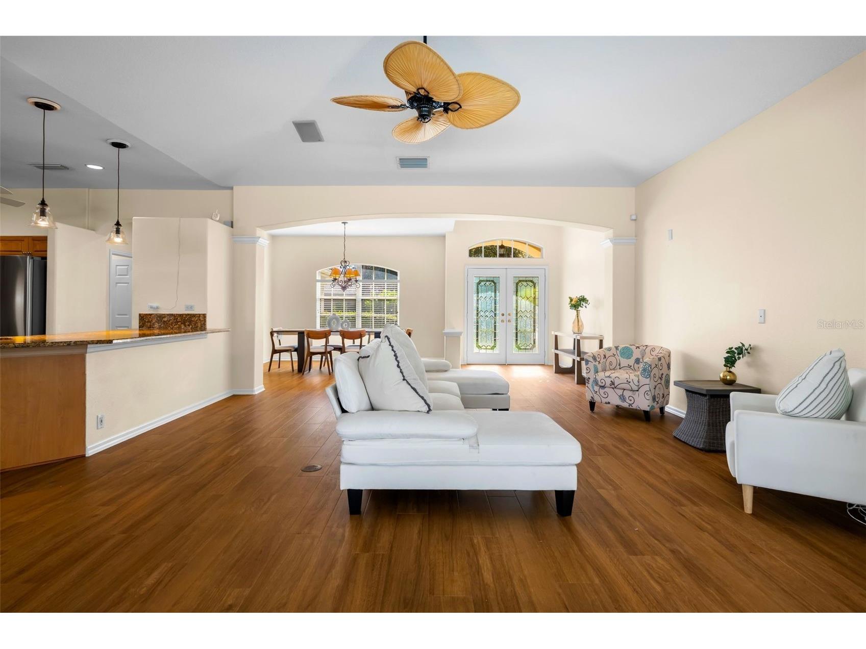 4751 Carrington Circle Sarasota FL 34243 A4683772 image10