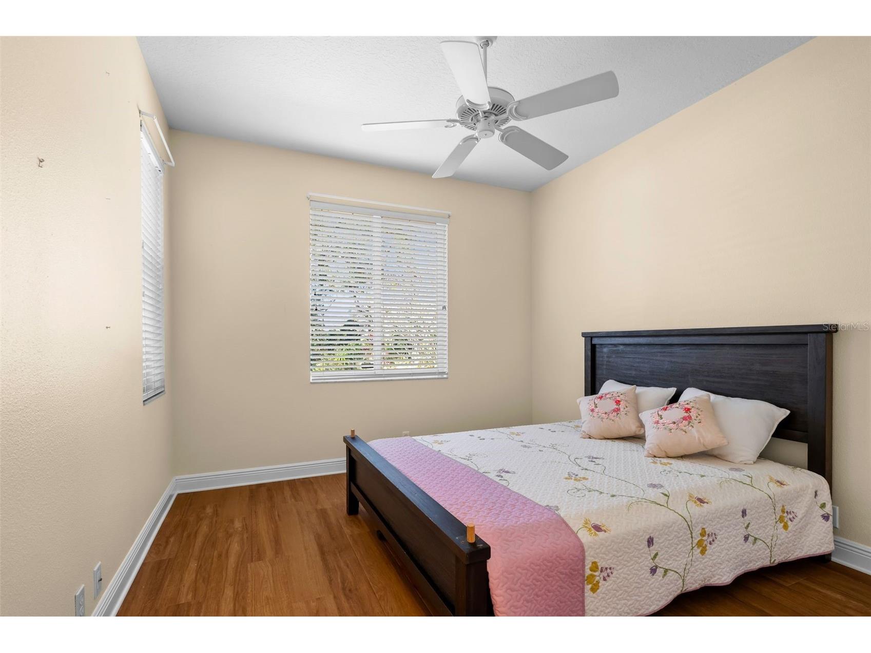 4751 Carrington Circle Sarasota FL 34243 A4683772 image32