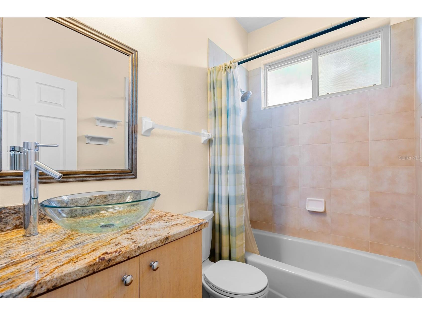 4751 Carrington Circle Sarasota FL 34243 A4683772 image35