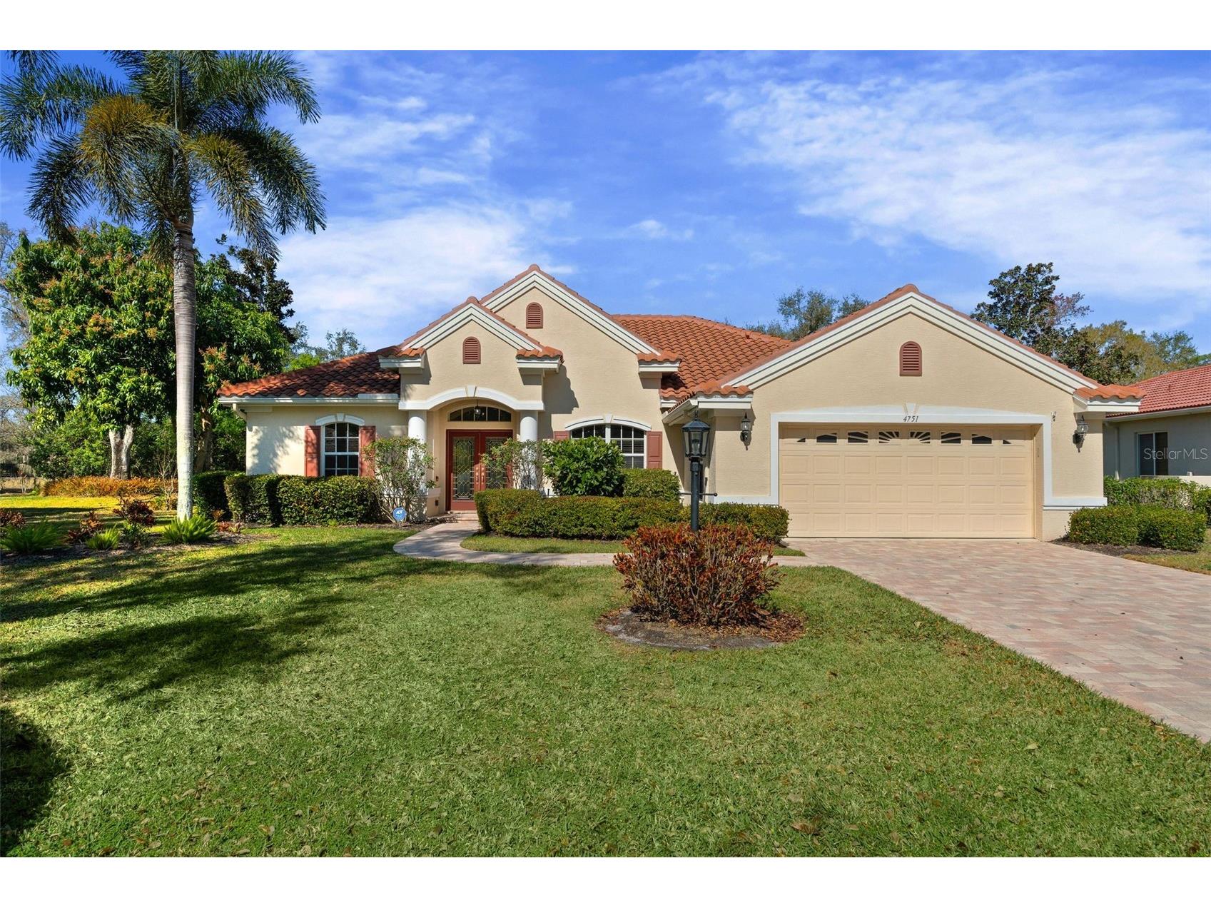 4751 Carrington Circle Sarasota FL 34243 A4683772 image38