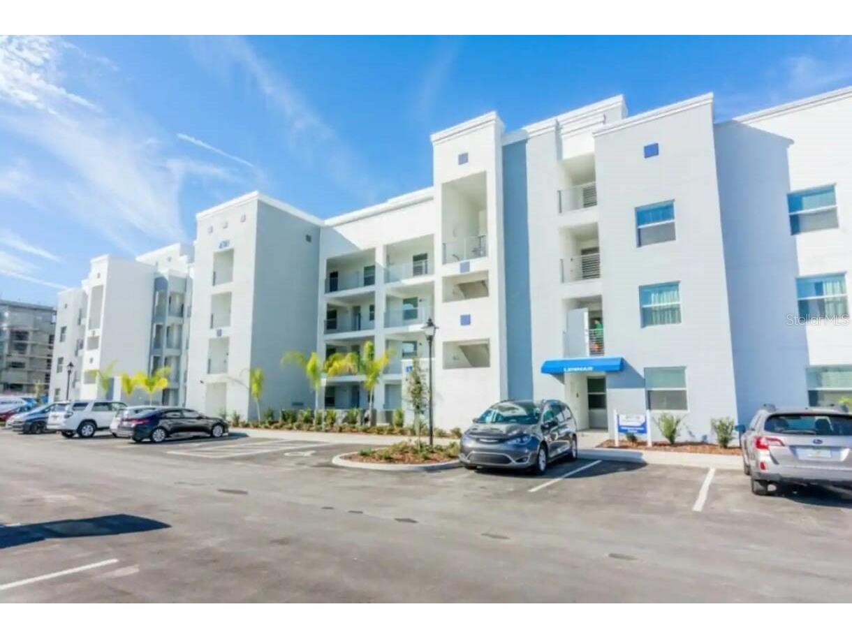 4751 Clock Tower Drive #402 Kissimmee FL 34746 O6373249 image1