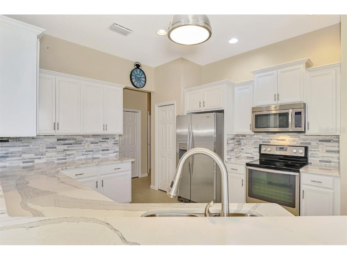 4751 Club Drive Port Charlotte FL 33953 D6144214 image18