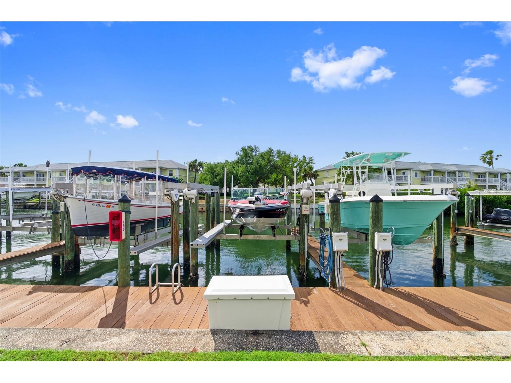 4751 Coquina Key Drive SE Saint Petersburg FL 33705 - TAMPA BAY TB8492859 image47