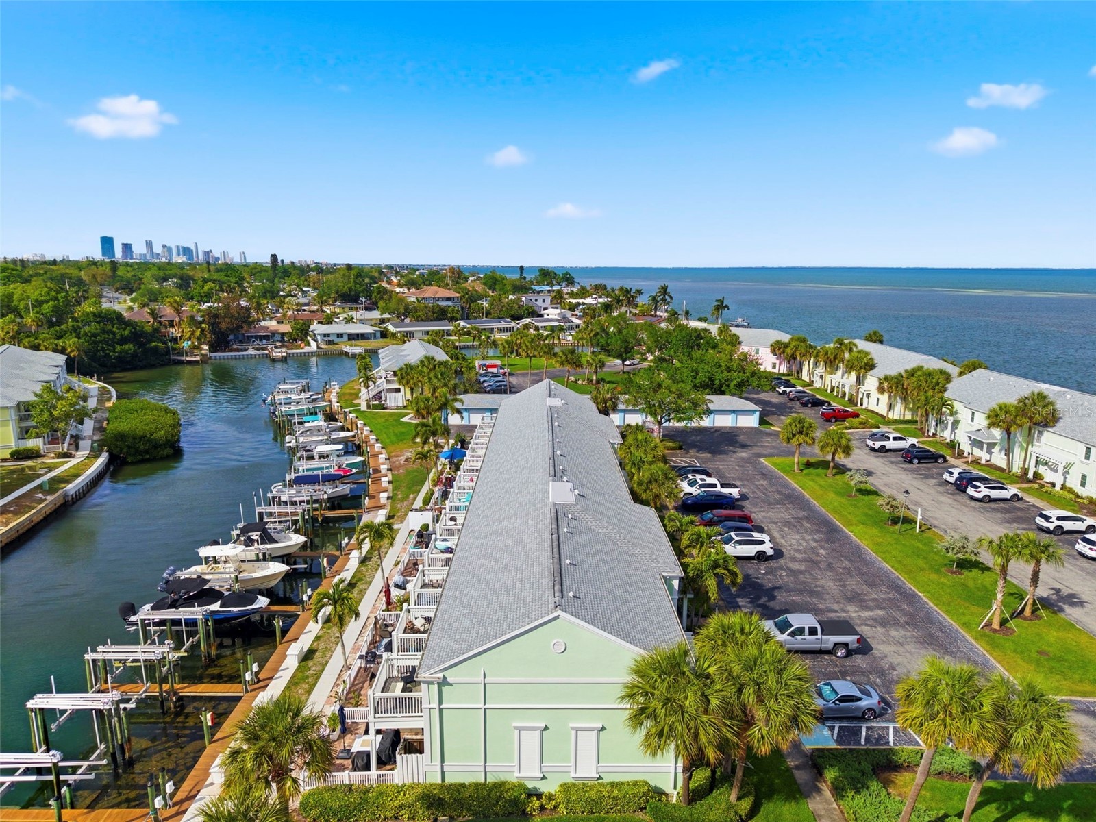 4751 Coquina Key Drive SE Saint Petersburg FL 33705 - TAMPA BAY TB8492859 image72
