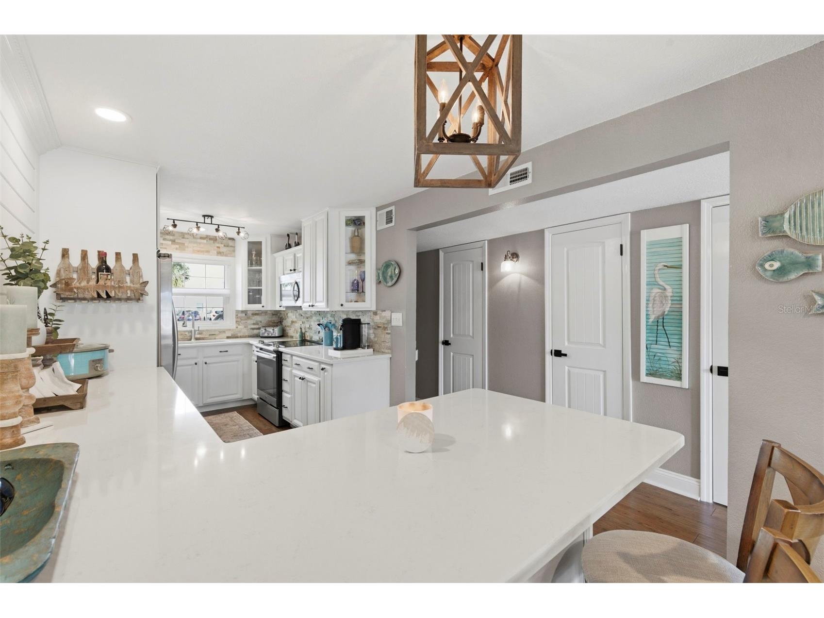 4751 Coquina Key Drive SE Saint Petersburg FL 33705 - TAMPA BAY TB8492859 image9