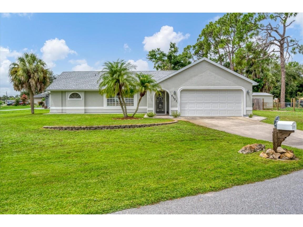 4751 Saladino Avenue North Port FL 34287 D6137306 image1