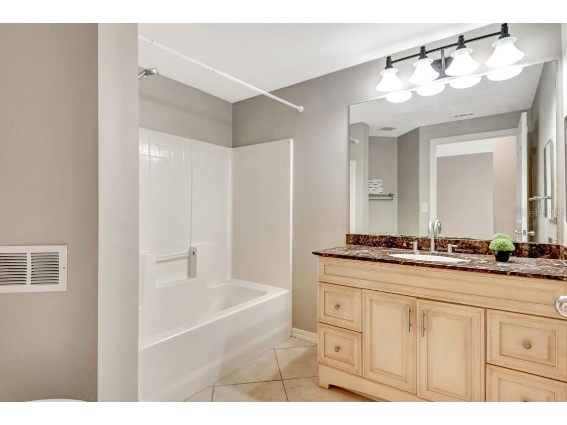 4751 Travini Circle #4-108 Sarasota FL 34235 A4665898 image19