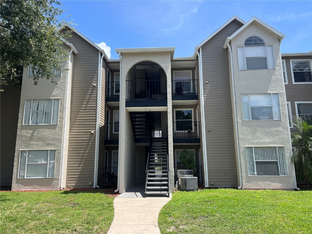 4752 Walden Circle #13 Orlando FL 32811 O6133512 image1