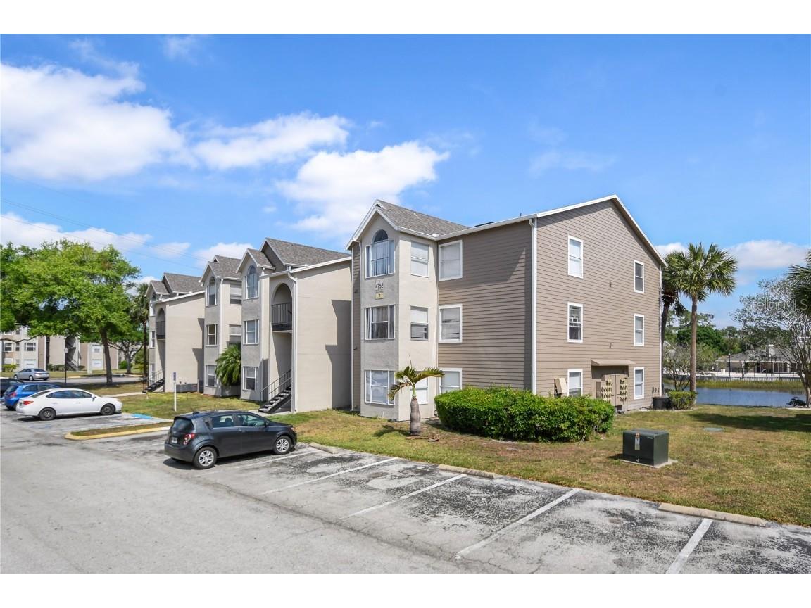 4752 Walden Circle #21 Orlando FL 32811 O6098304 image1