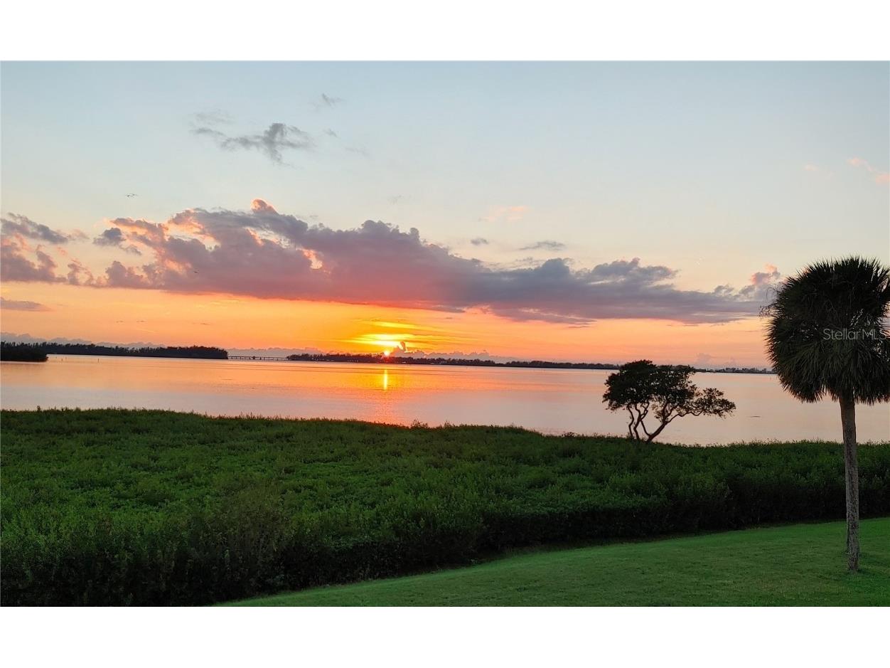 4753 Independence Drive Bradenton FL 34210 - SARASOTA BAY A4643590 image4