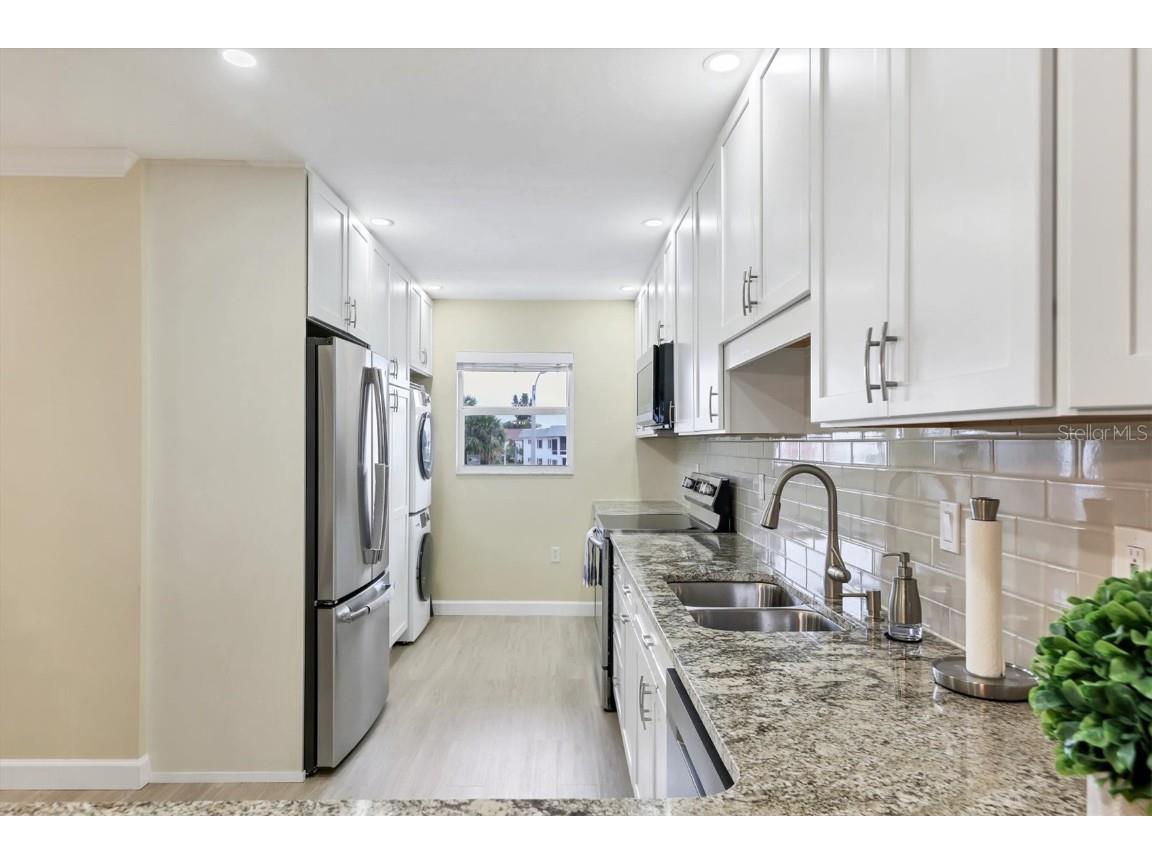 4753 Independence Drive Bradenton FL 34210 - SARASOTA BAY A4643590 image8