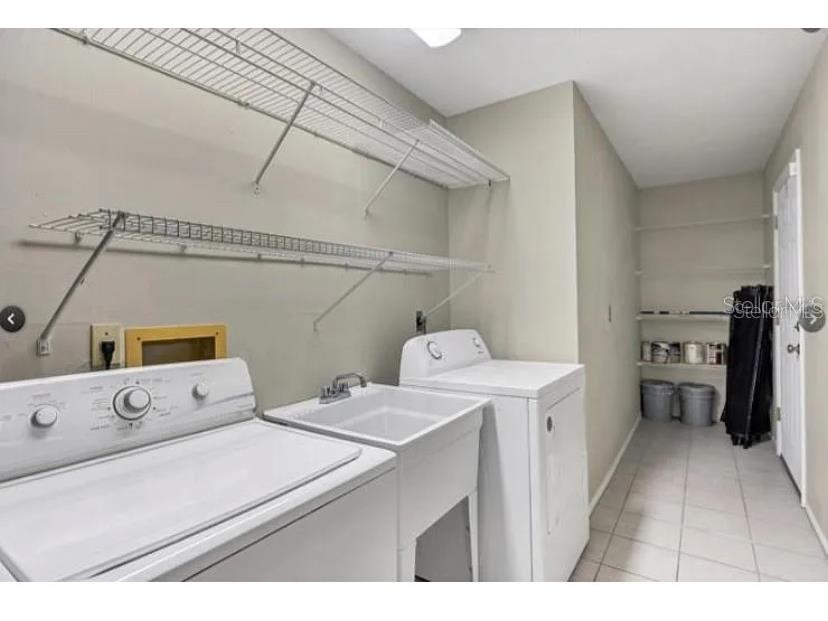 4753 Ringwood Meadow Sarasota FL 34235 A4690116 image9