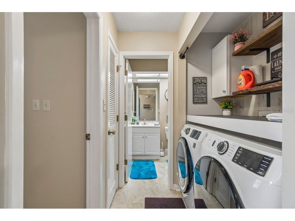 4753 Sunny Loop Holiday FL 34690 TB8494701 image25