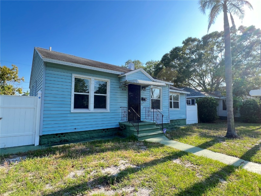 4754 1st Avenue N Saint Petersburg FL 33713 TB8433247 image1