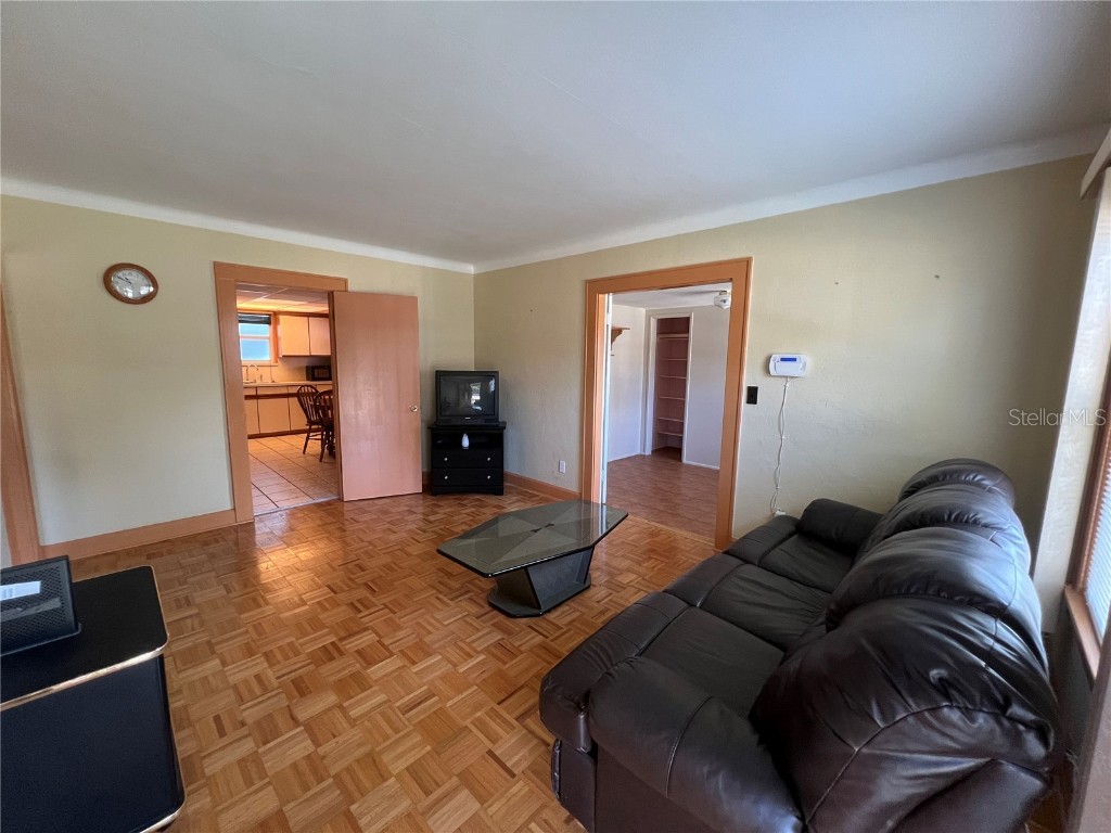 4754 1st Avenue N Saint Petersburg FL 33713 TB8433247 image4