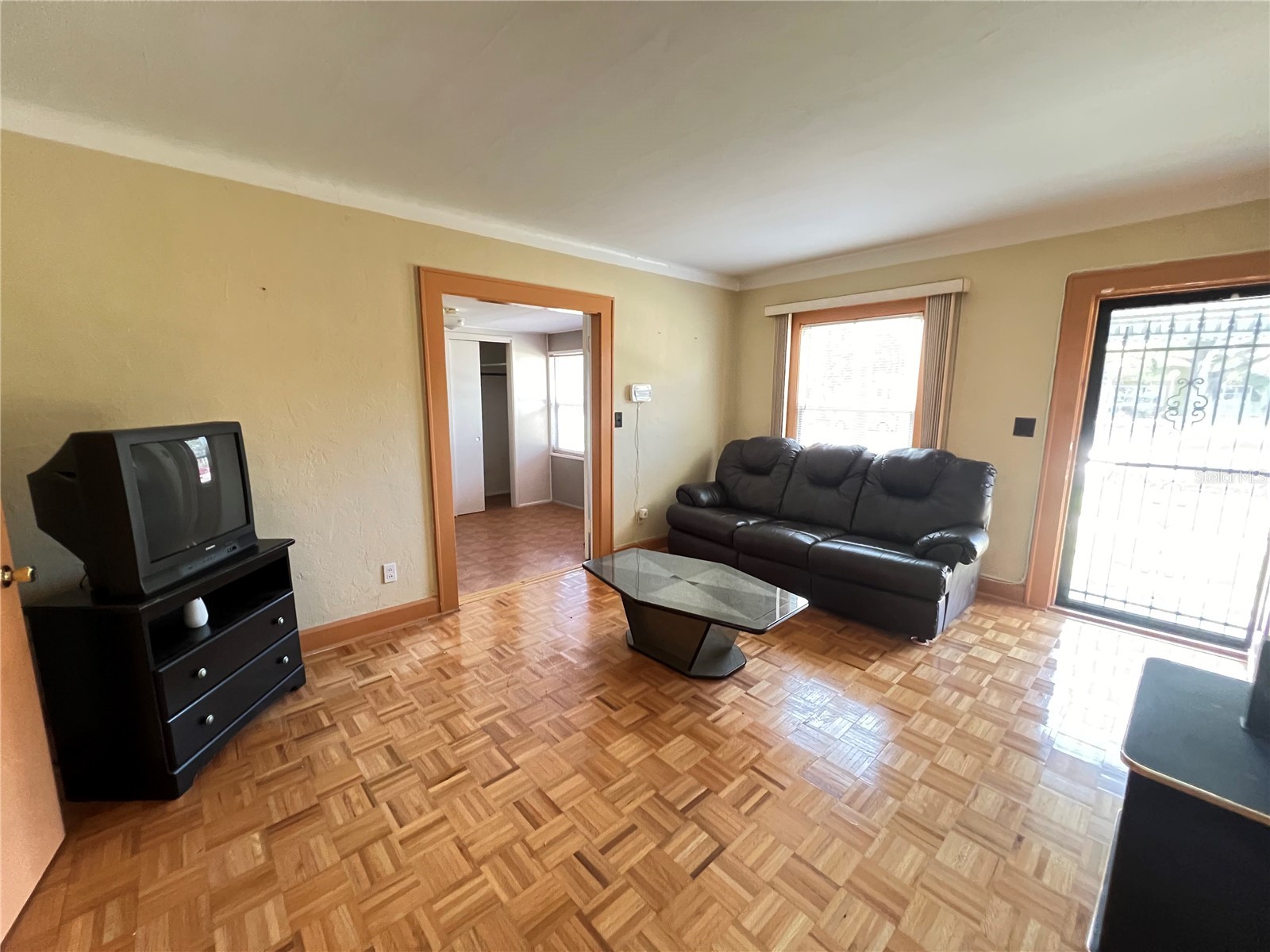 4754 1st Avenue N Saint Petersburg FL 33713 TB8493253 image4