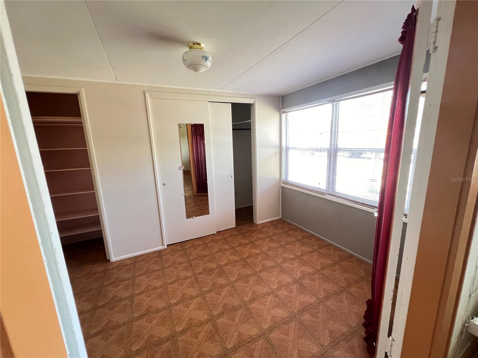 4754 1st Avenue N Saint Petersburg FL 33713 TB8493253 image5