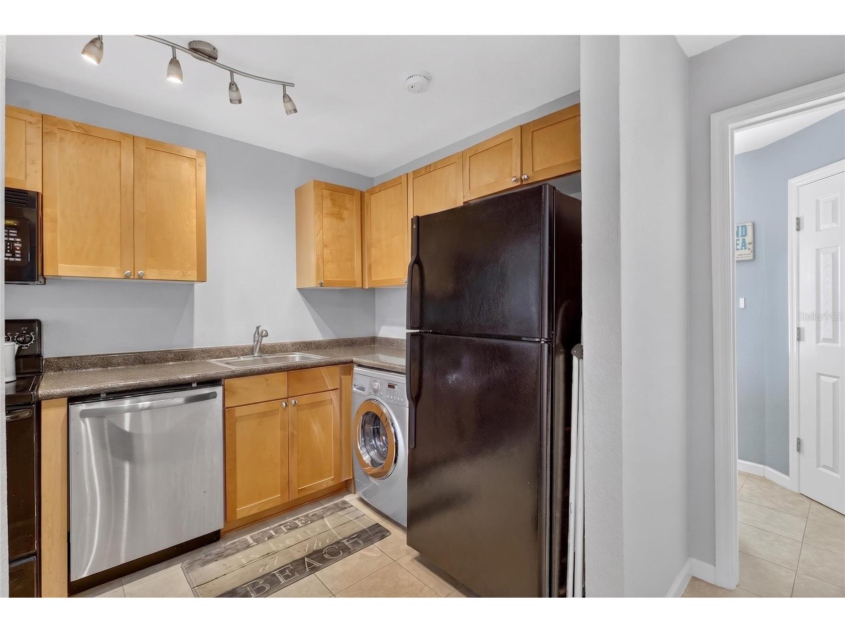 4754 Cobia Drive SE #D Saint Petersburg FL 33705 TB8498525 image21