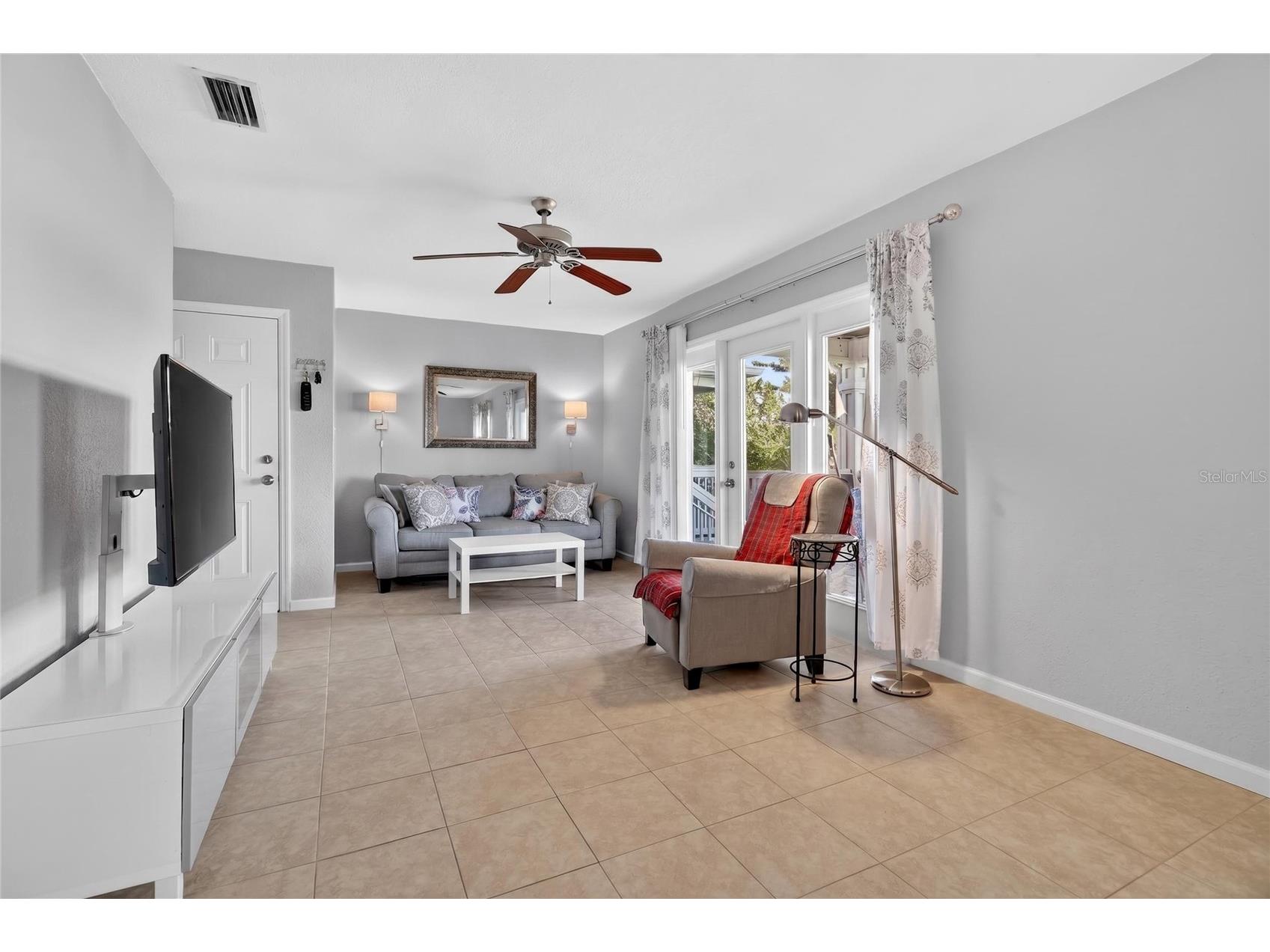 4754 Cobia Drive SE #D Saint Petersburg FL 33705 TB8498525 image8