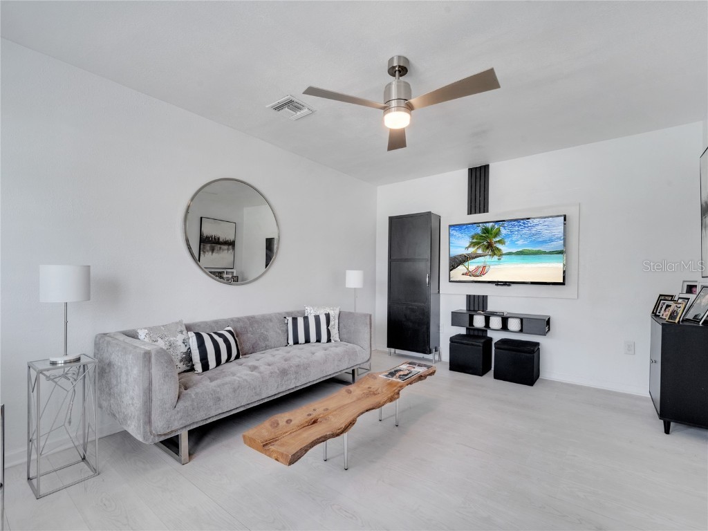 4754 Lake Shore Drive Saint Cloud FL 34772 O6323399 image13