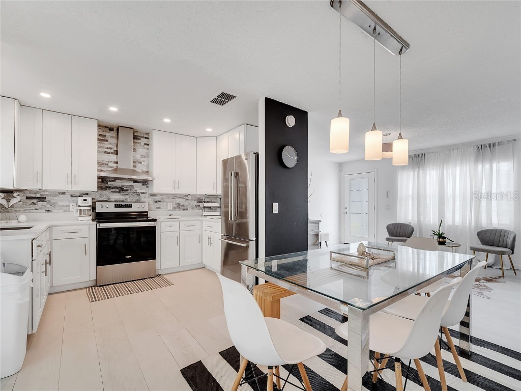 4754 Lake Shore Drive Saint Cloud FL 34772 O6323399 image19