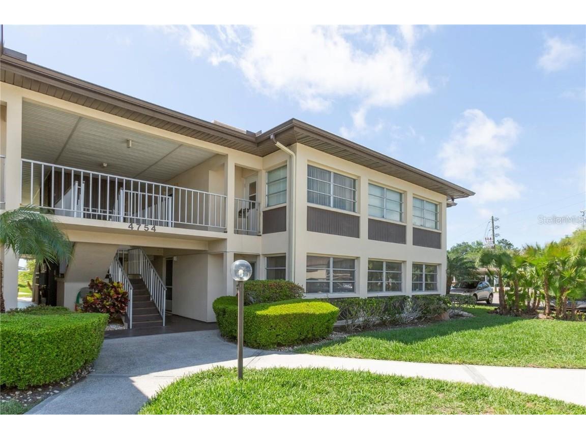 4754 Marine Parkway #103 New Port Richey FL 34652 W7876431 image1