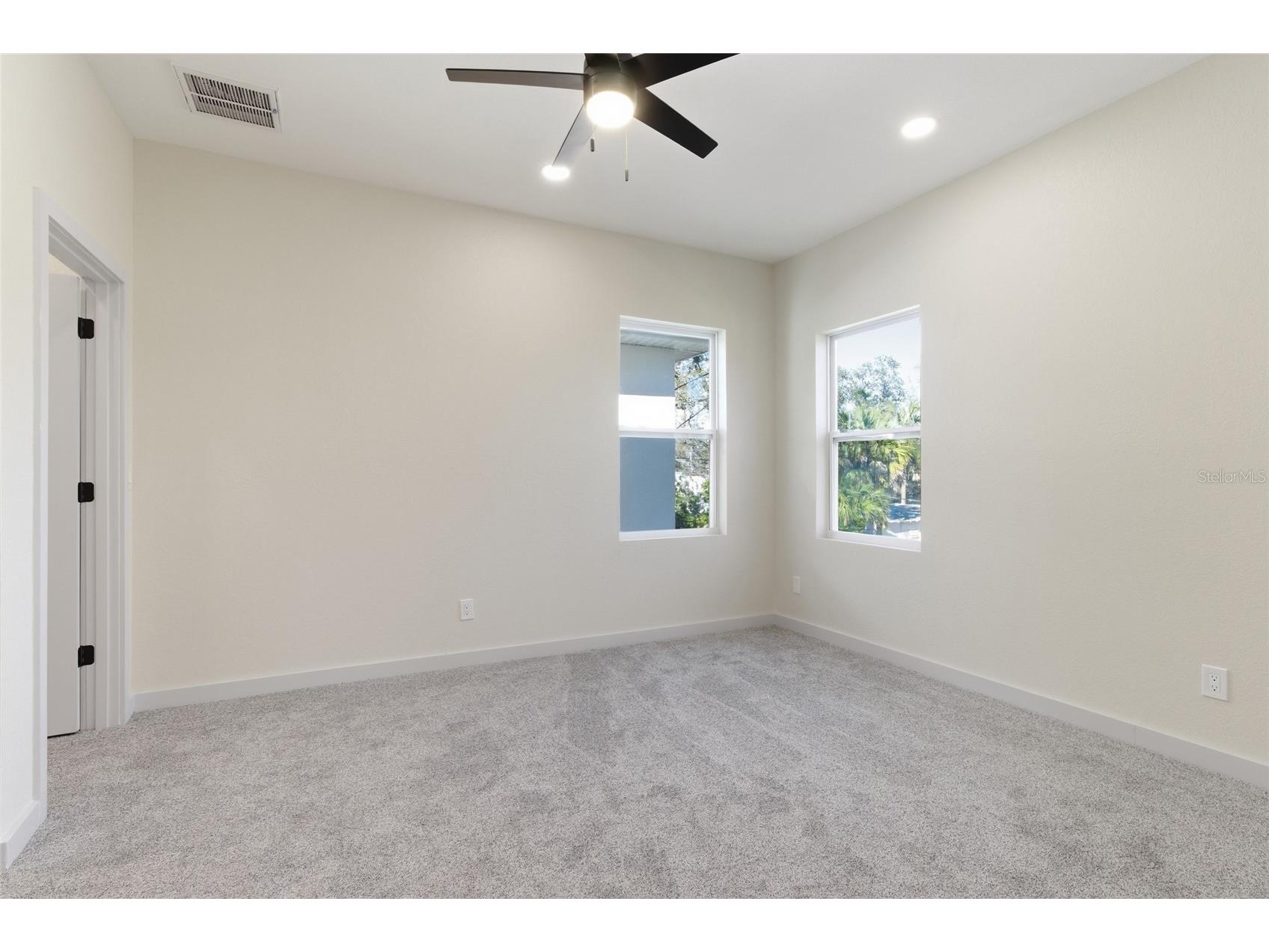 4755 11th Avenue S Saint Petersburg FL 33711 A4654974 image25