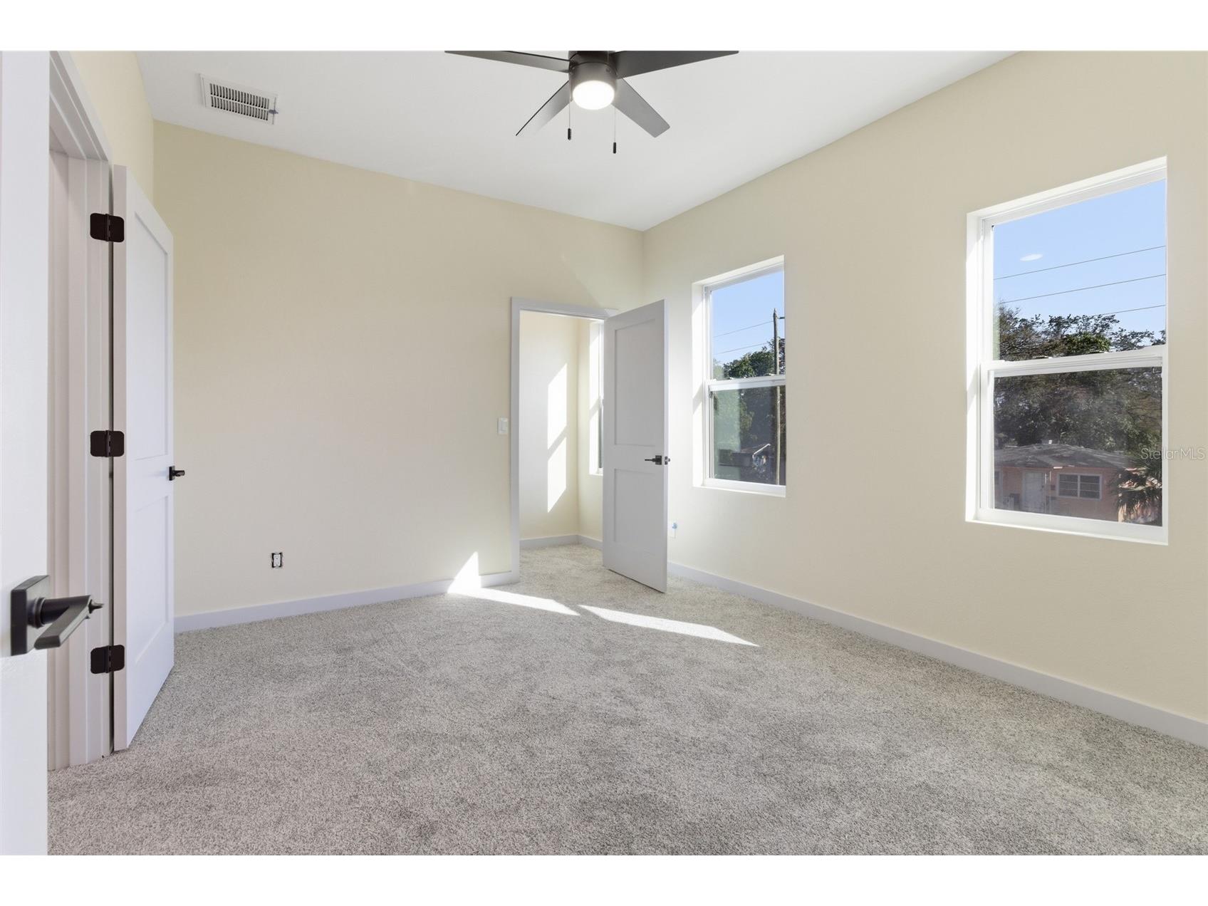 4755 11th Avenue S Saint Petersburg FL 33711 A4654974 image35