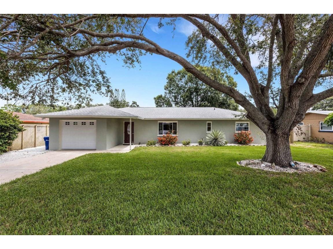 4755 Lark Ridge Circle Sarasota FL 34233 A4610146 image1