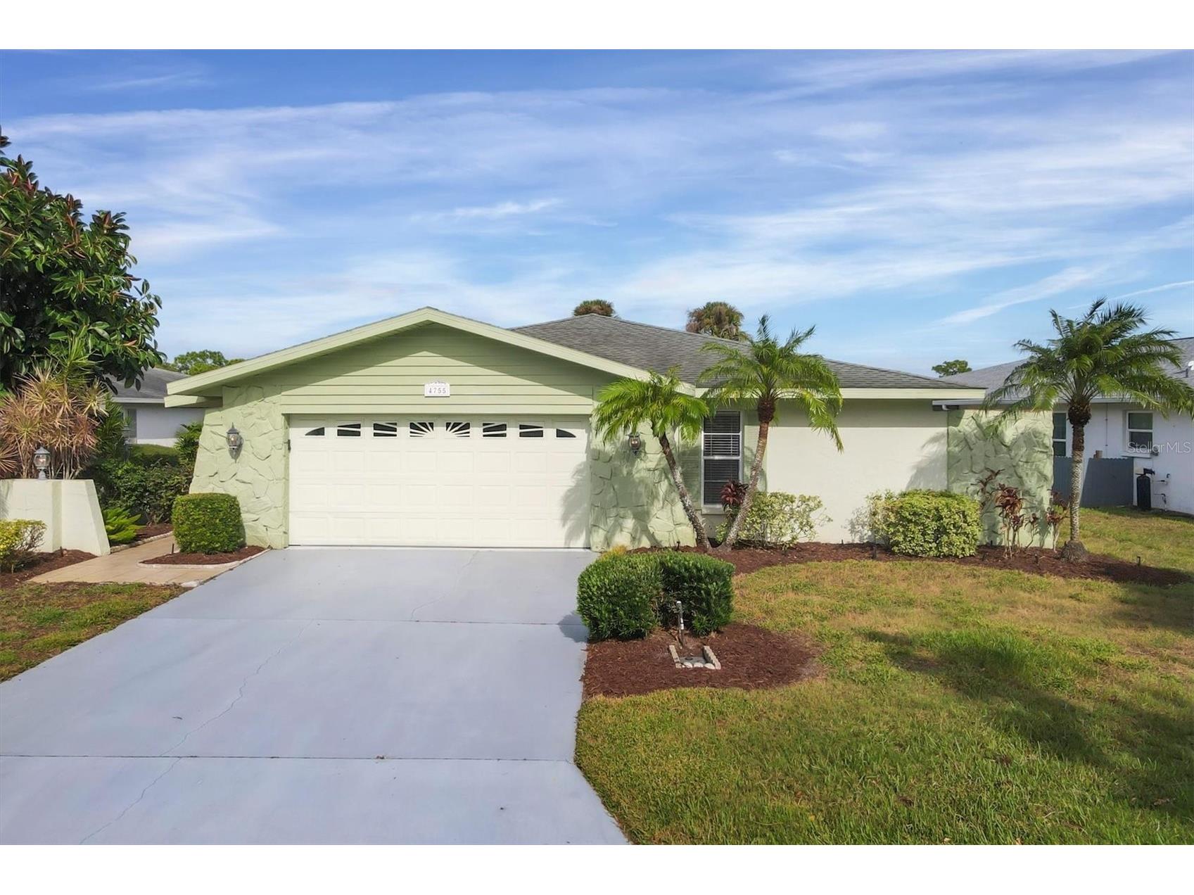 4755 Ringwood Meadow Sarasota FL 34235 A4669818 image1