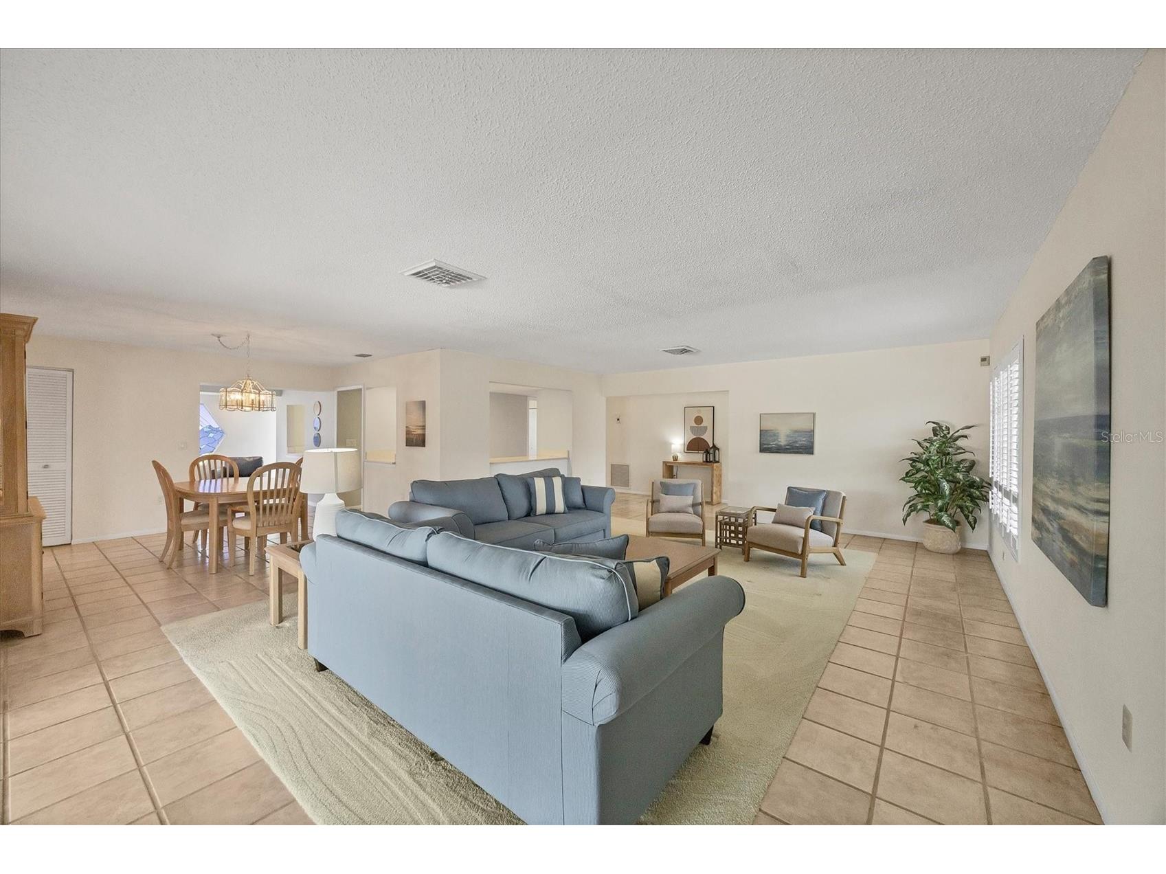 4755 Ringwood Meadow Sarasota FL 34235 A4669818 image7