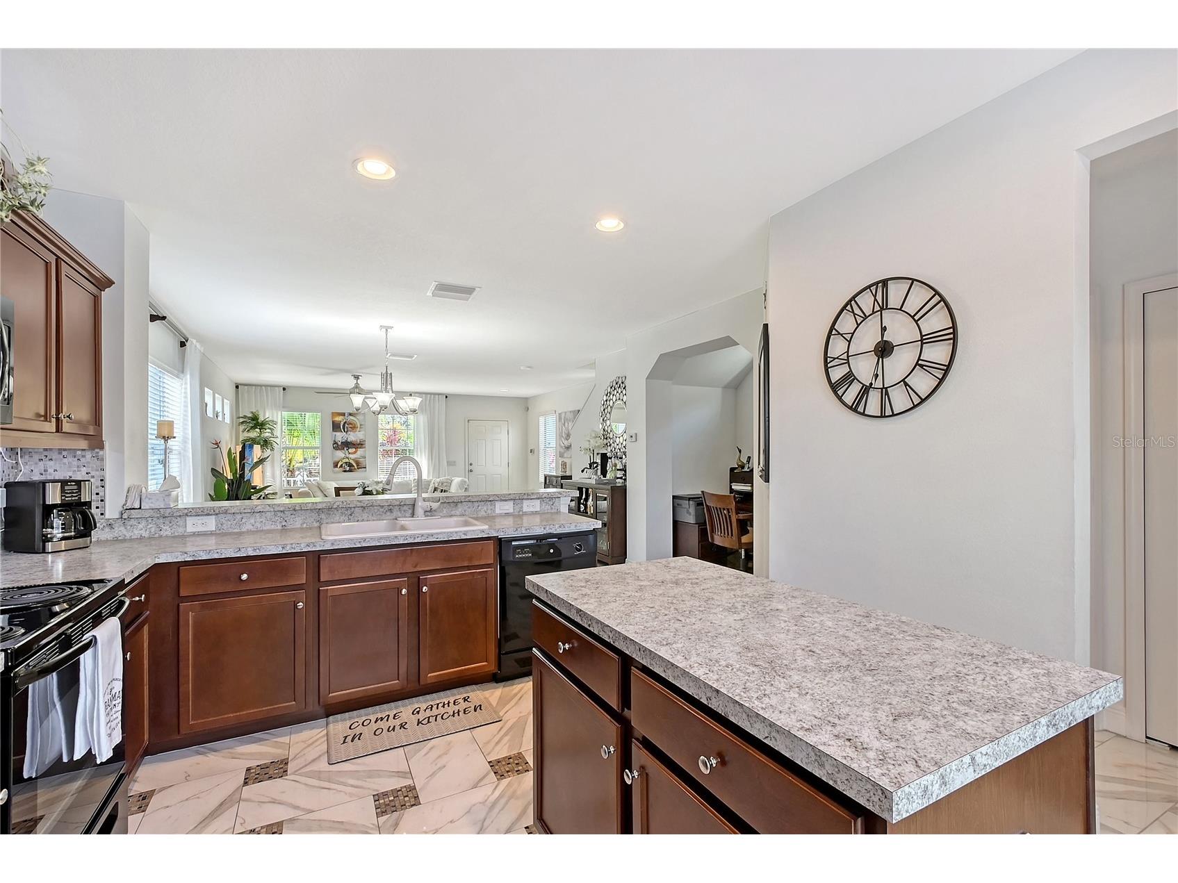 4755 Woodbrook Drive Sarasota FL 34243 A4678195 image11