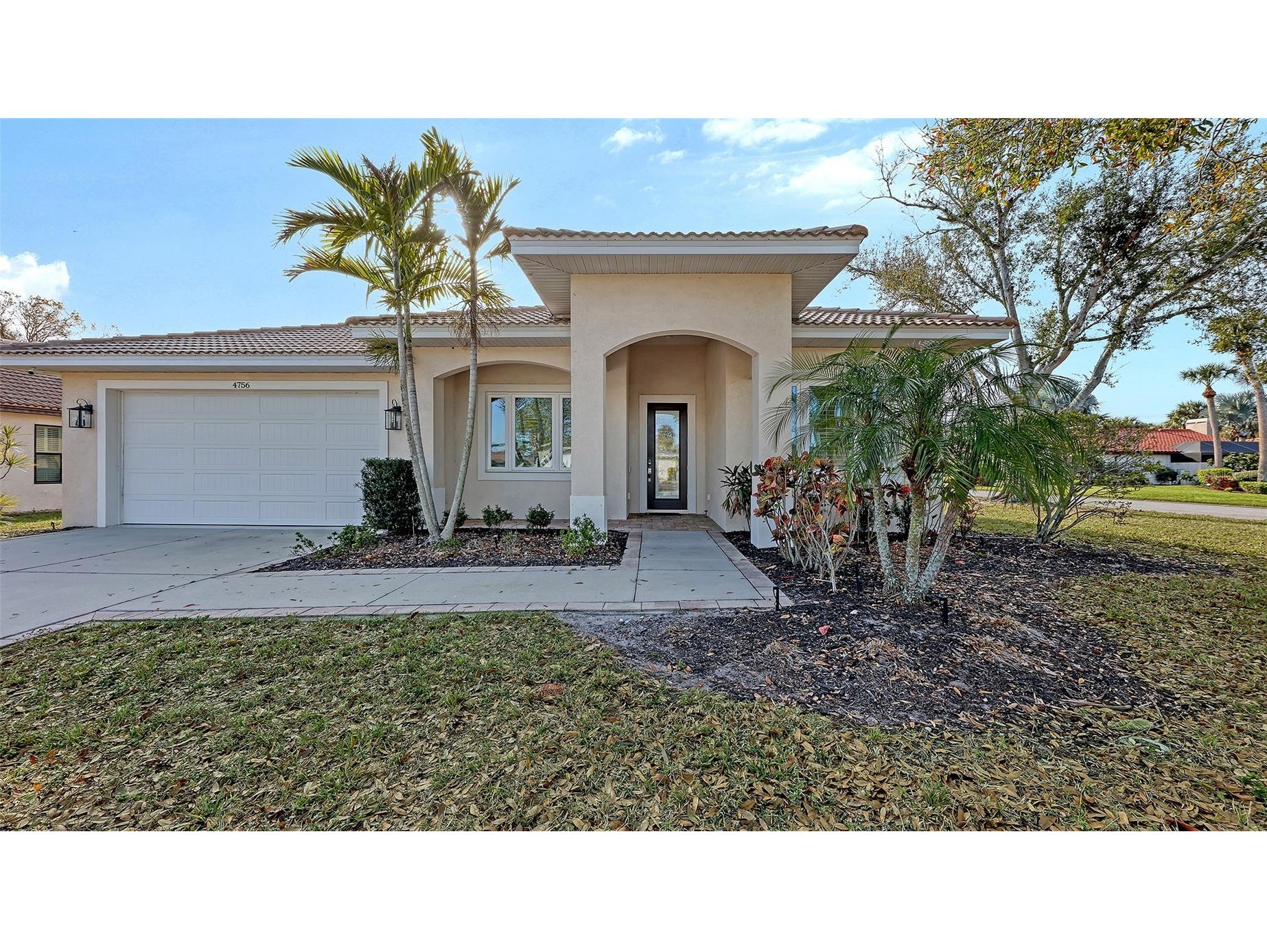 4756 Ringwood Meadow Sarasota FL 34235 A4681012 image1