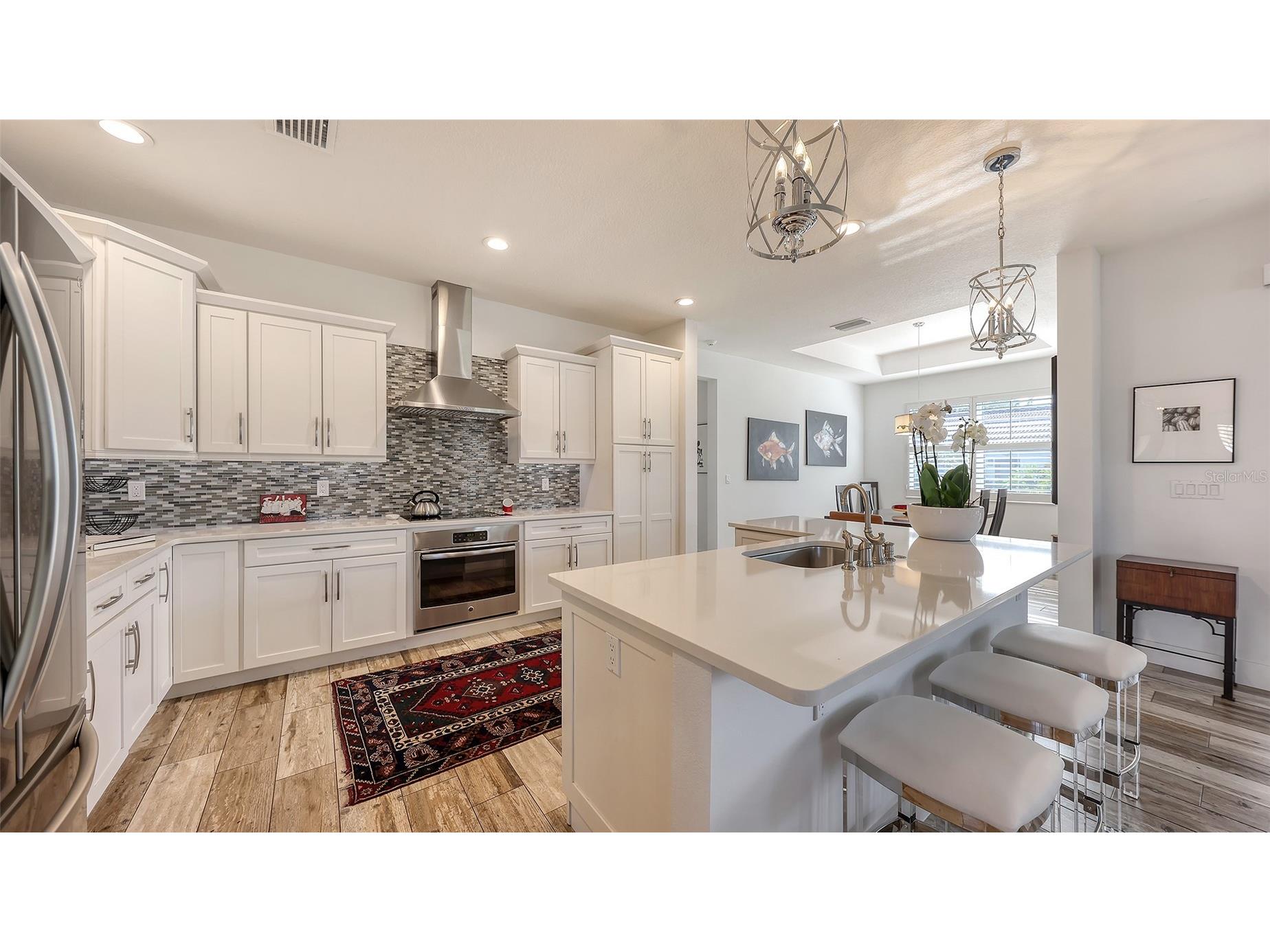 4756 Ringwood Meadow Sarasota FL 34235 A4681012 image12