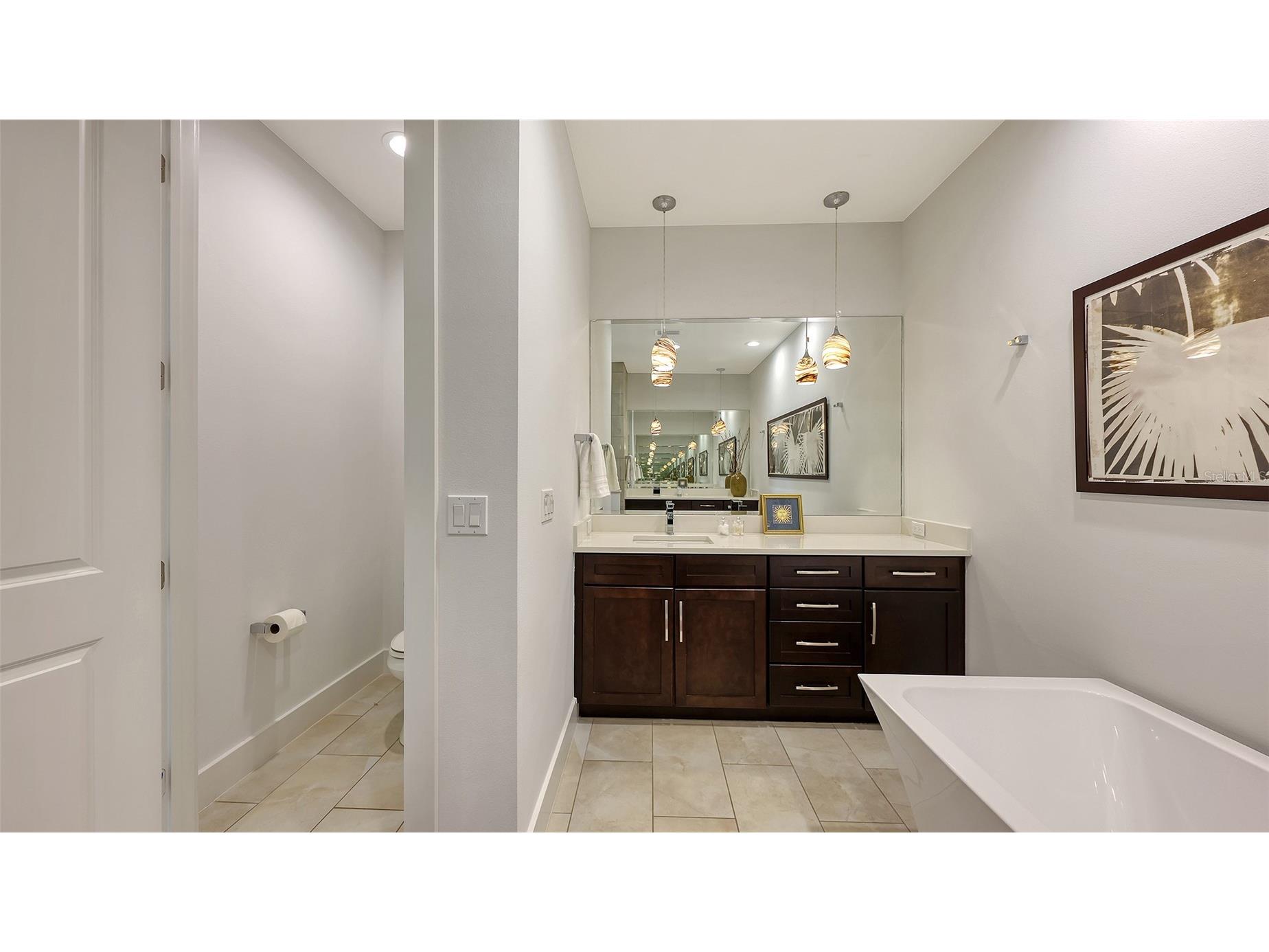 4756 Ringwood Meadow Sarasota FL 34235 A4681012 image26