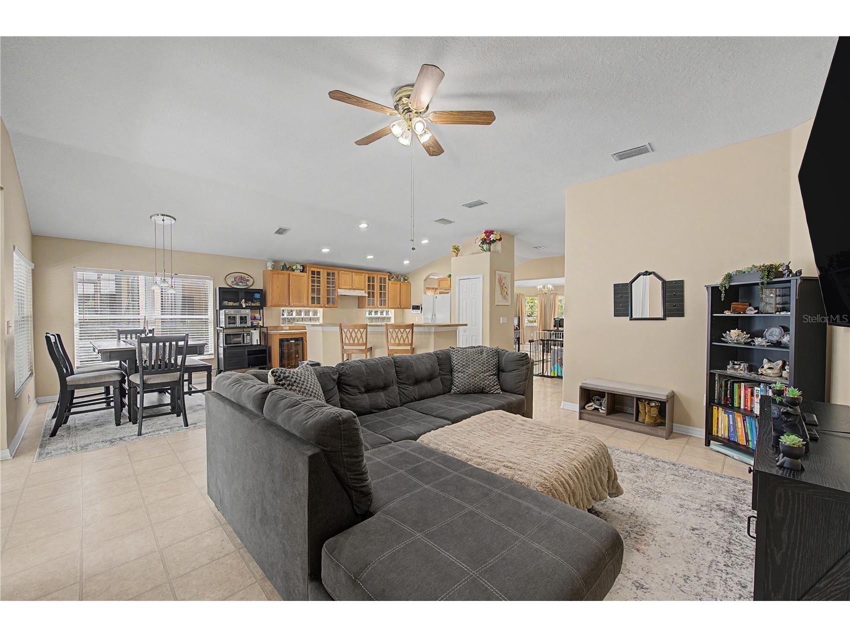 4756 Whispering Wind Avenue Tampa FL 33614 TB8528270 image17