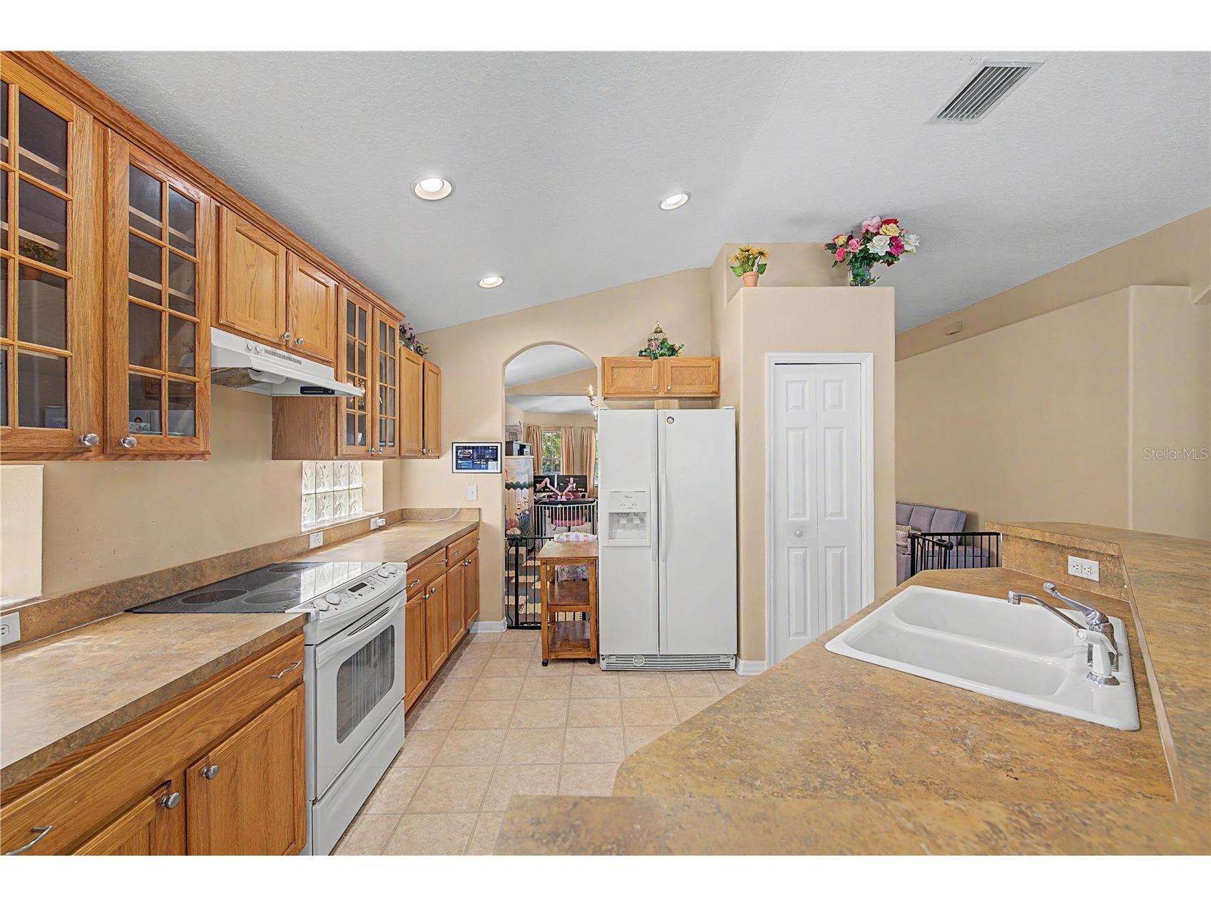 4756 Whispering Wind Avenue Tampa FL 33614 TB8528270 image25