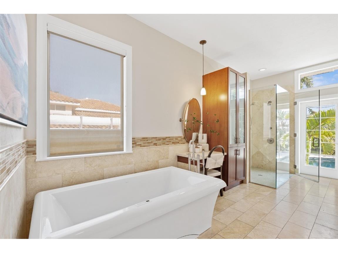 4757 Higel Avenue Sarasota FL 34242 A4669548 image32