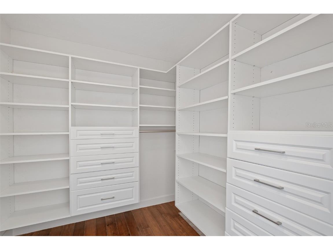 4757 Higel Avenue Sarasota FL 34242 A4669548 image39