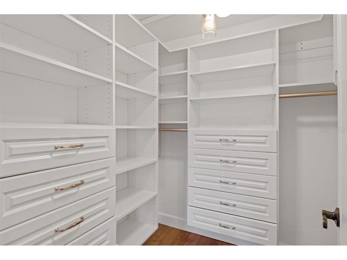 4757 Higel Avenue Sarasota FL 34242 A4669548 image43