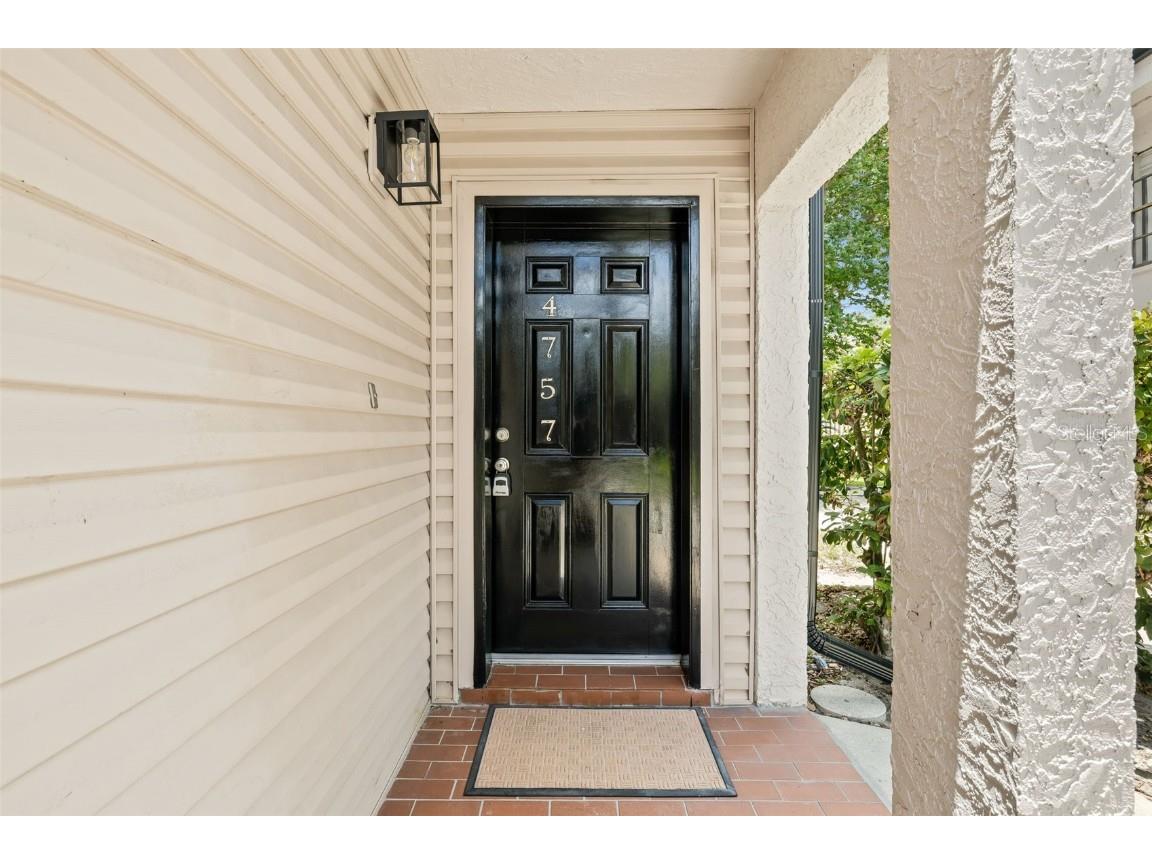 4757 Puritan Cir #404 Tampa FL 33617 T3532049 image1