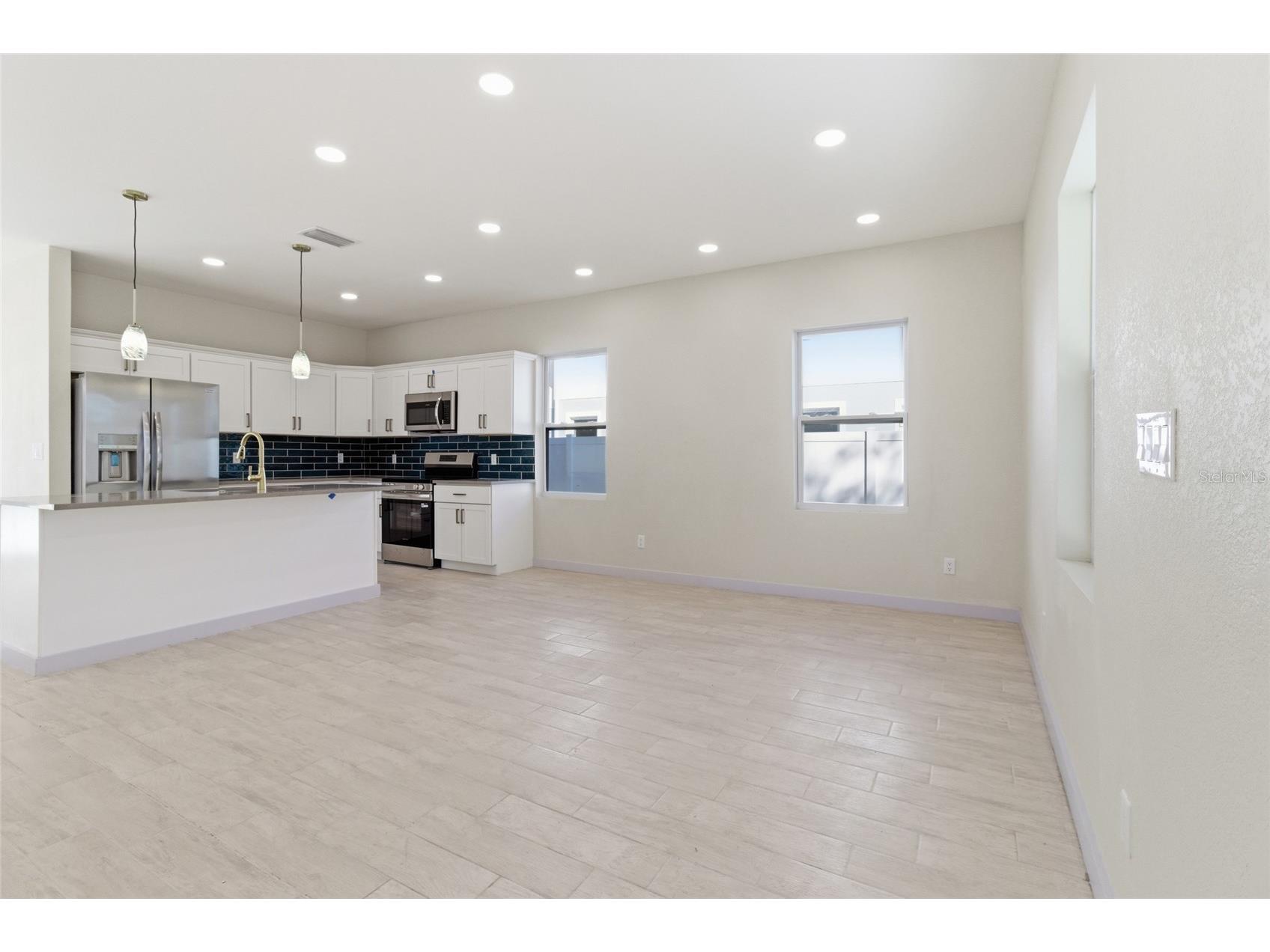 4759 11th Avenue S Saint Petersburg FL 33711 A4654971 image10